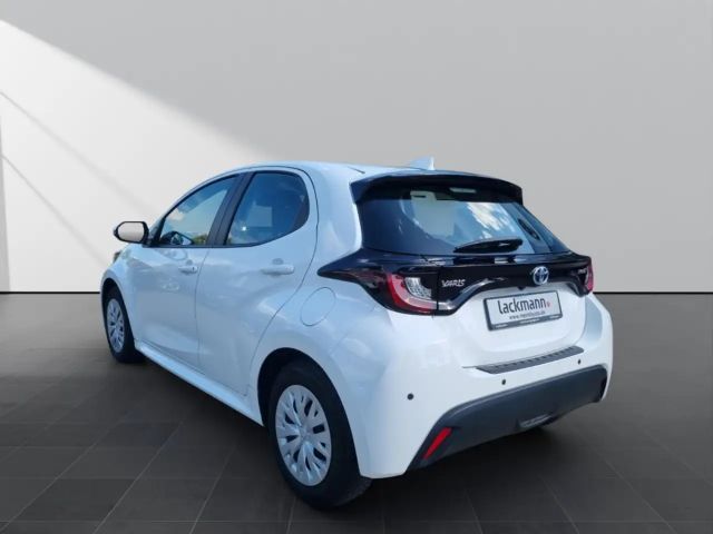 Toyota Yaris Business Hybride