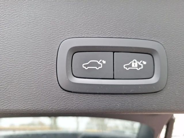 Volvo XC40 Dark Plus