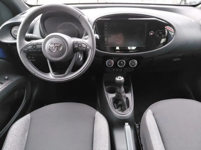 Toyota Aygo X Business Hatchback