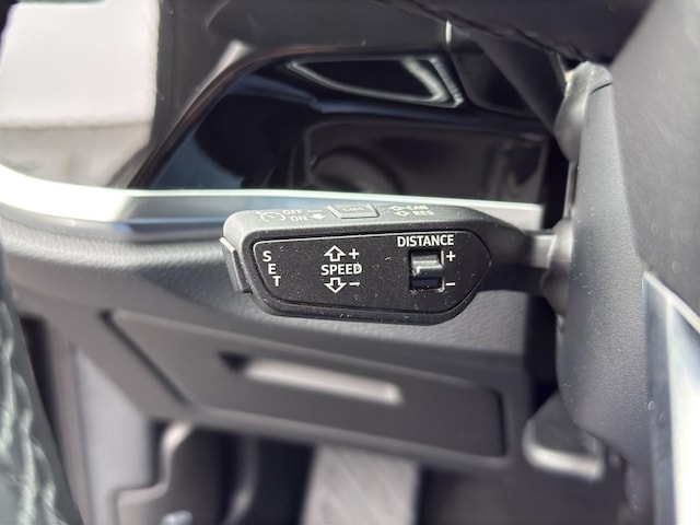 Audi Q3 35 TDI S-Tronic