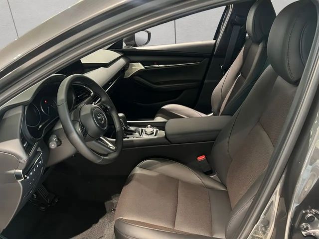 Mazda 3 SkyActiv Takumi e-Skyactiv
