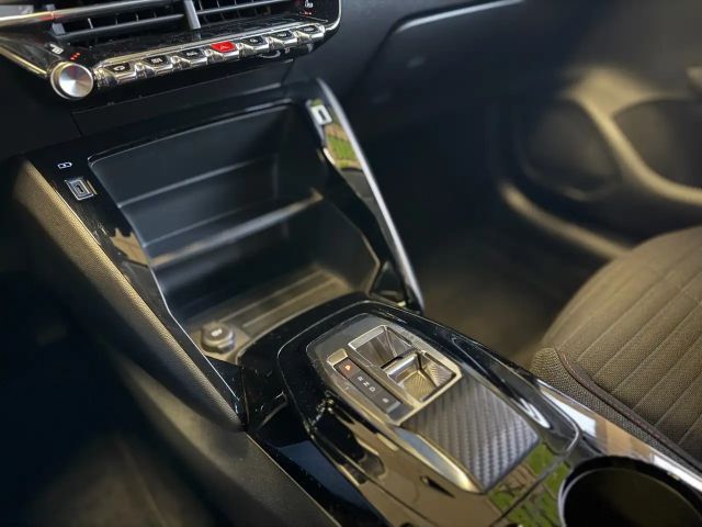 Peugeot 208 Active Pack