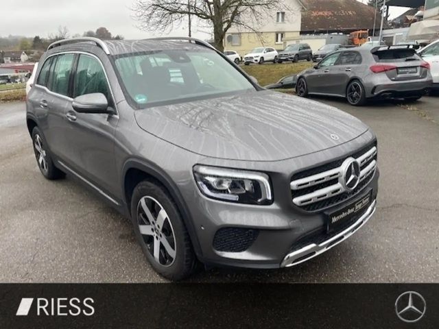 Mercedes-Benz GLB 200 GLB 200 d