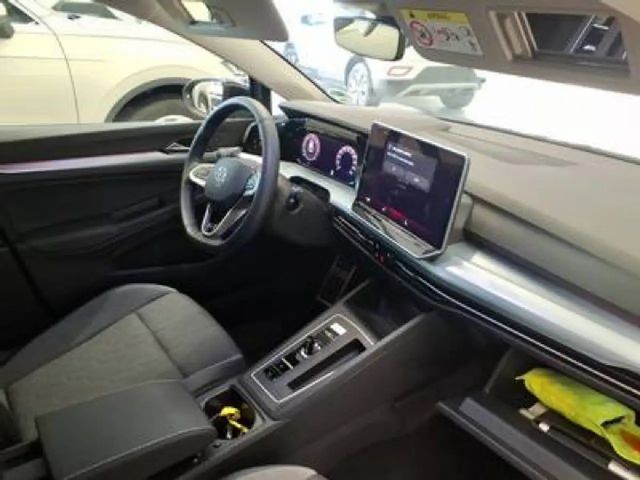 Volkswagen Golf 2.0 TDI DSG Golf VIII