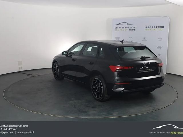 Audi A3 40 TFSI Hybride S-Tronic Sedan