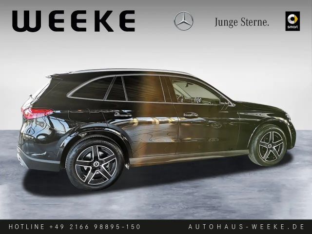 Mercedes-Benz GLC 300 4MATIC AMG Line Premium