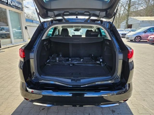 Renault Megane Combi EDC Intens TCe 140