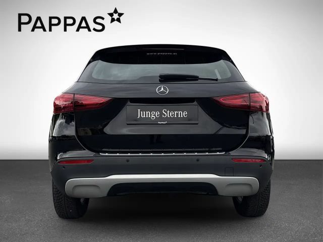 Mercedes-Benz GLA 200 PTS Cam Navi Wide LED SHZ EASY-PACK