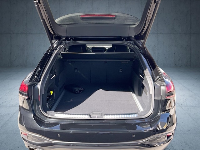 Audi A6 Avant Quattro S-Tronic