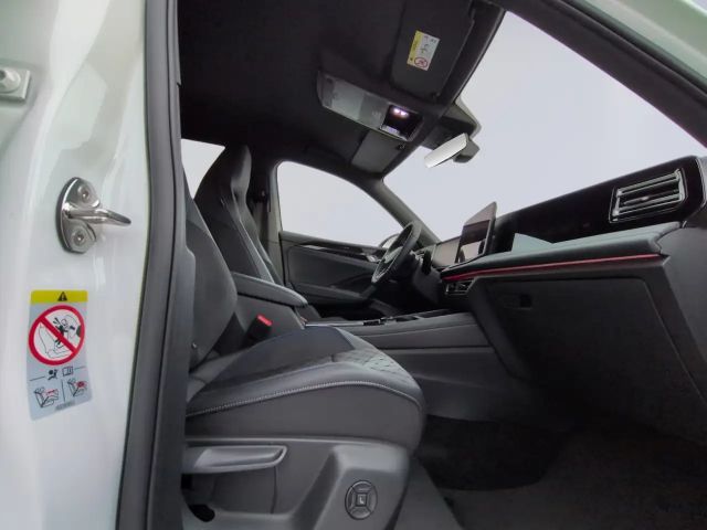 Volkswagen Tiguan 1.5 eTSI DSG R-Line Style