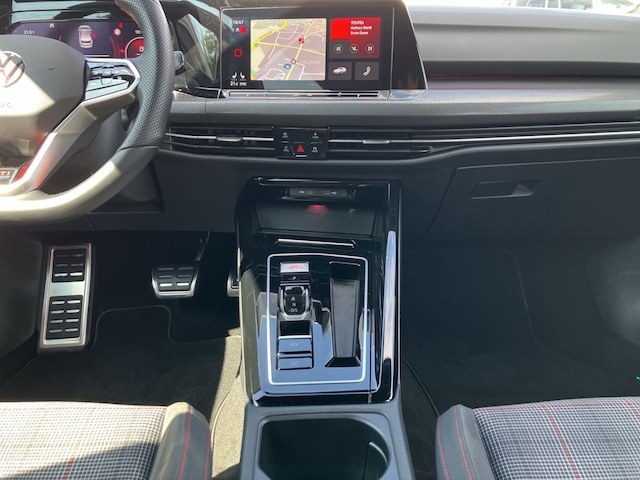 Volkswagen Golf DSG GTI Style