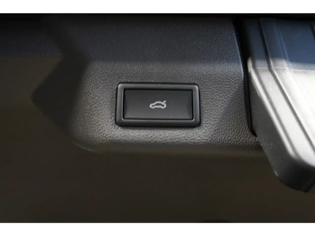 Volkswagen Multivan 2.0 TDI Style T7