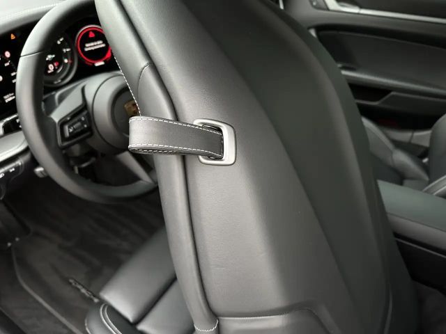 Porsche 992 Cabrio Carrera S