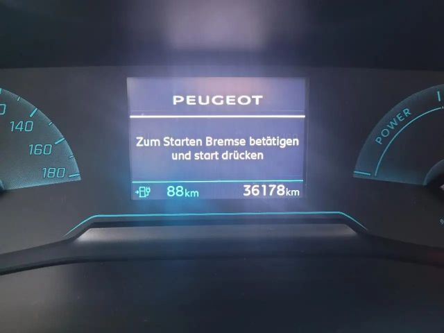 Peugeot E-208 Active Pack