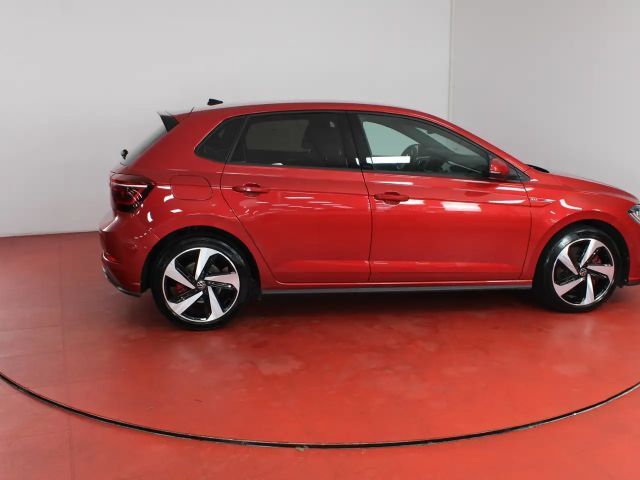 Volkswagen Polo 2.0 TSI DSG GTI
