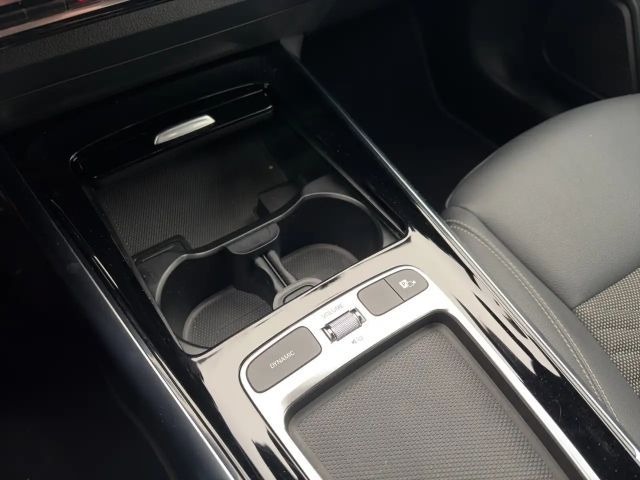 Mercedes-Benz GLA 180 Progressive