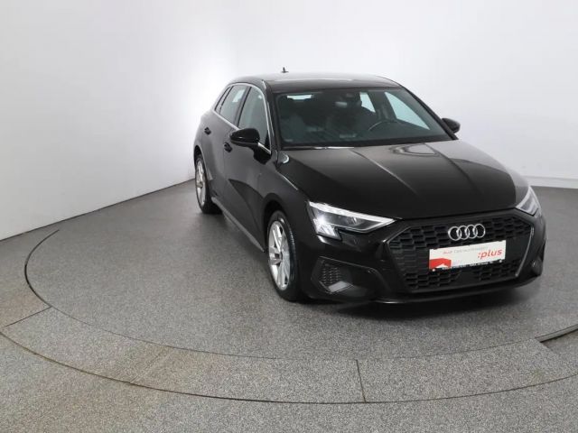 Audi A3 30 TDI Sedan