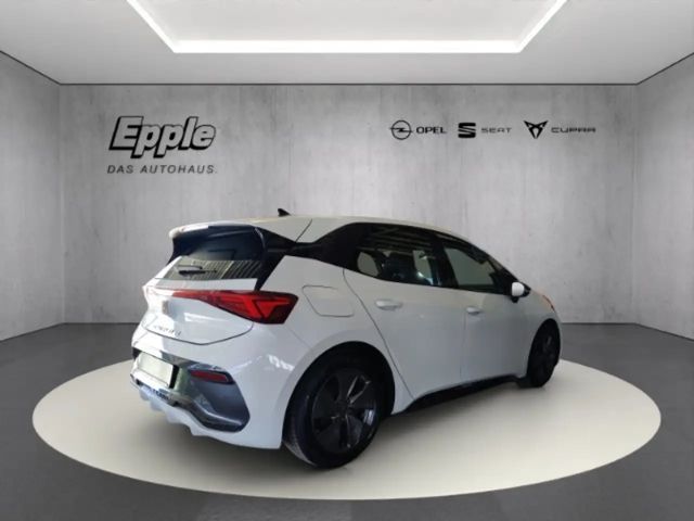 Cupra Born Navi LED ACC Klimaut. PDC v+h +kamera