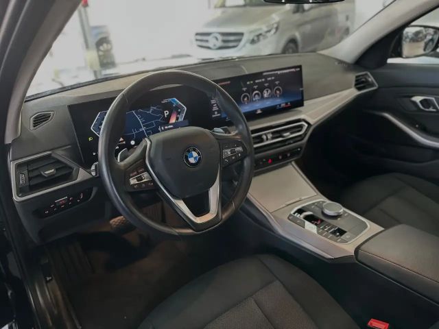 BMW 320 320d Touring xDrive