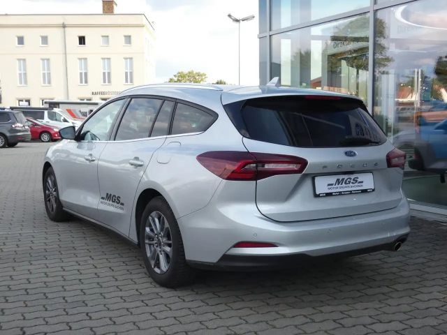 Ford Focus Titanium Wagon