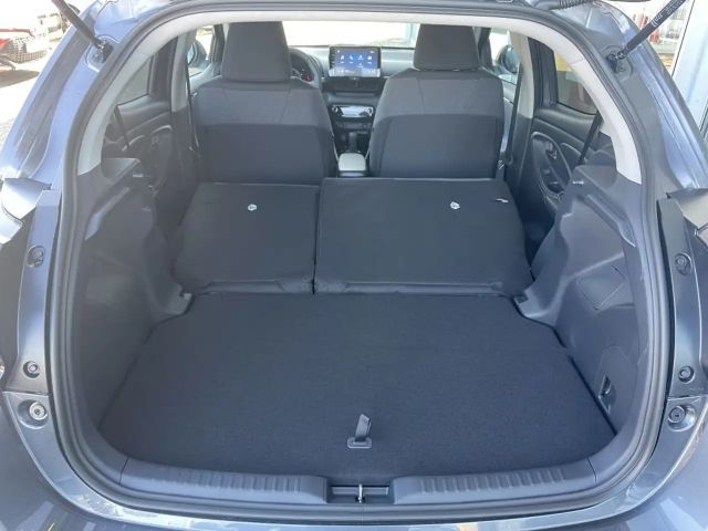 Toyota Yaris Hatchback Hybride VVT-i