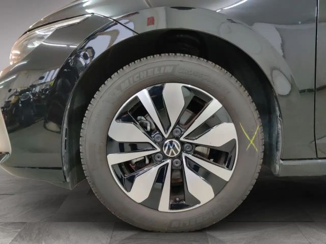 Volkswagen Golf 1.5 TSI Plus