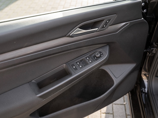 Volkswagen Golf 2.0 TDI Golf VIII Style Variant