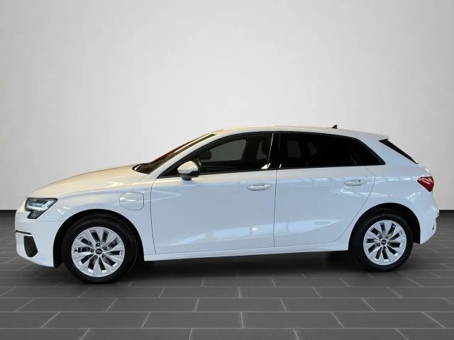 Audi A3 40 TFSI Hybride Sedan