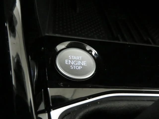 Volkswagen T-Cross Friends TSI