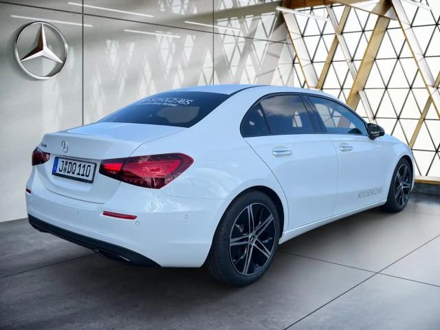 Mercedes-Benz A 180 Progressive
