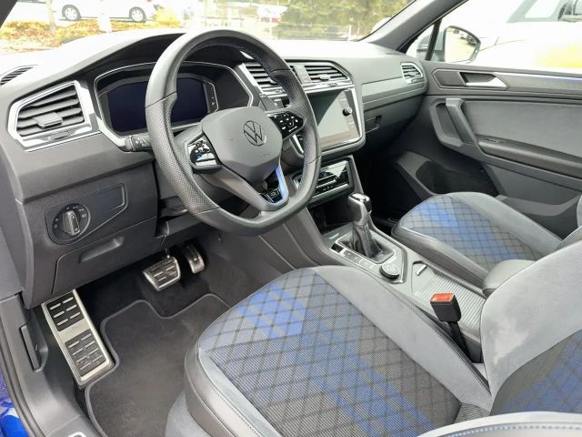 Volkswagen Tiguan R / R-Perform. - Akrapovic / DCC- Fahrwerk