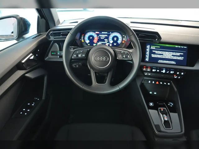 Audi A3 30 TFSI Sedan