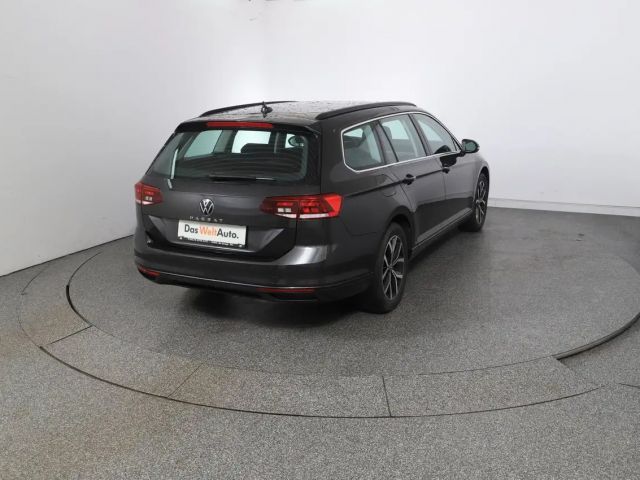Volkswagen Passat Business Variant