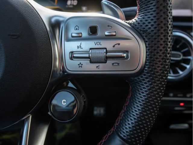 Mercedes-Benz A 35 AMG 4MATIC AMG Line