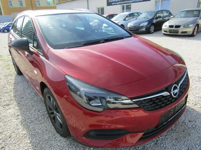 Opel Astra Design&Tech Start/Stop