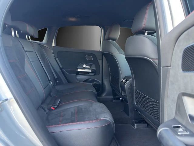 Mercedes-Benz EQA 350 4MATIC AMG Line