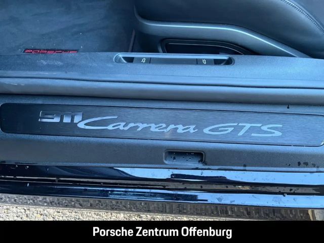 Porsche 992 Cabrio Carrera GTS