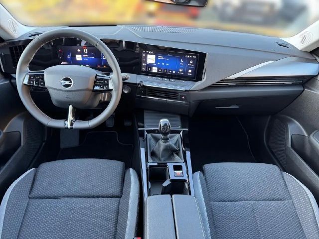 Opel Astra 1.2 Turbo Edition Turbo