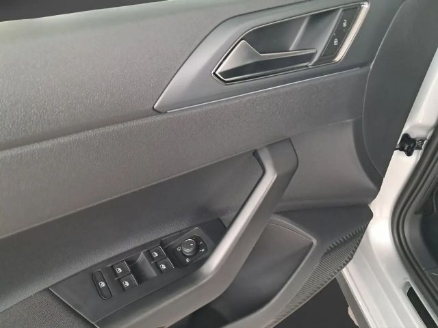 Volkswagen Polo DSG IQ.Drive R-Line