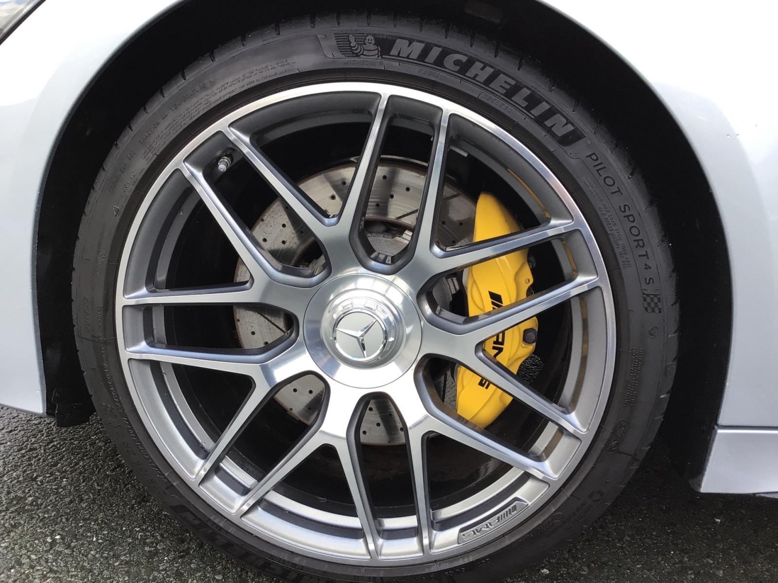 Mercedes-Benz AMG GT 4MATIC+