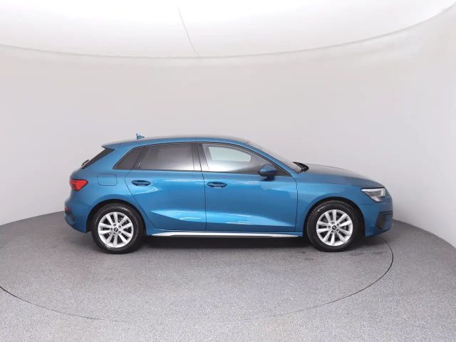 Audi A3 30 TDI Sedan