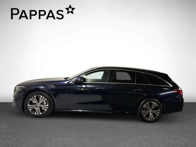 Mercedes-Benz E 220 4MATIC E 220 d Estate