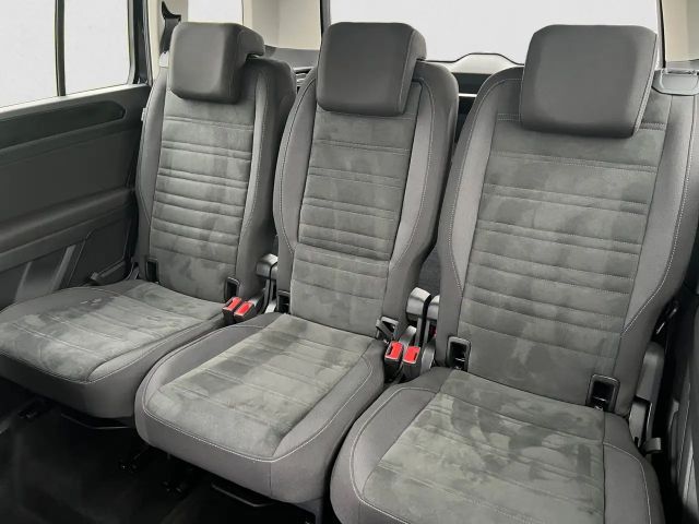 Volkswagen Touran DSG Highline