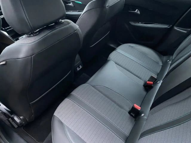 Peugeot 208 ALL PT100