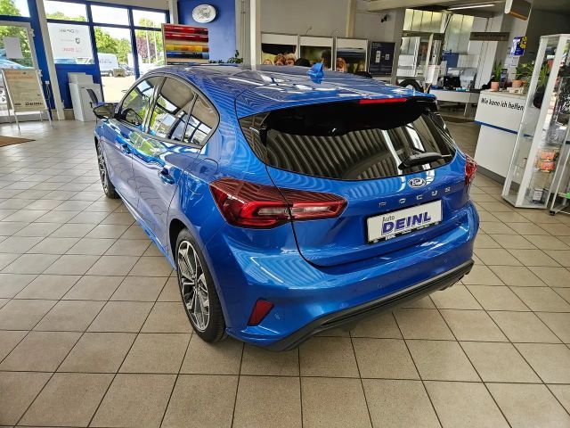 Ford Focus ST Line