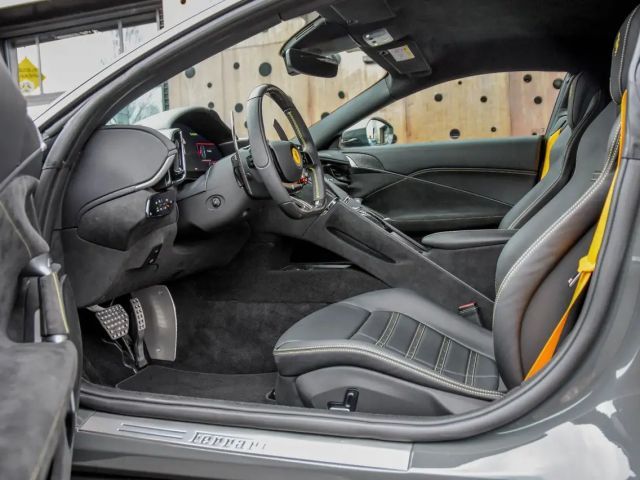 Ferrari Roma *NOVITEC*F. ADAS*MAGNE*P.DISPLAY*SMARTPHONE