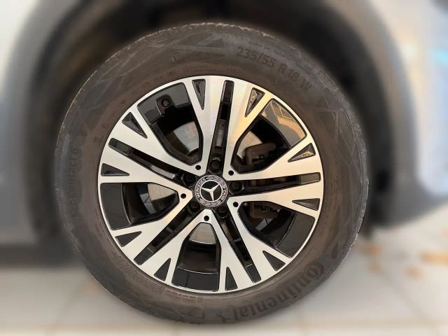 Mercedes-Benz GLA 200 4MATIC GLA 200 d