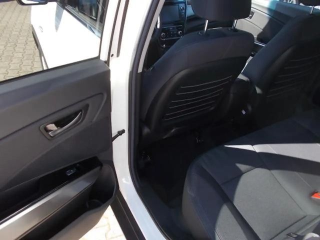 SsangYong Tivoli Grand Amber 1.5T Klima Kamera PDC sofort