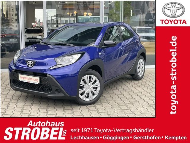 Toyota Aygo X Business Hatchback S-CVT
