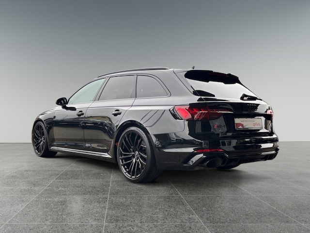 Audi RS4 Avant Quattro